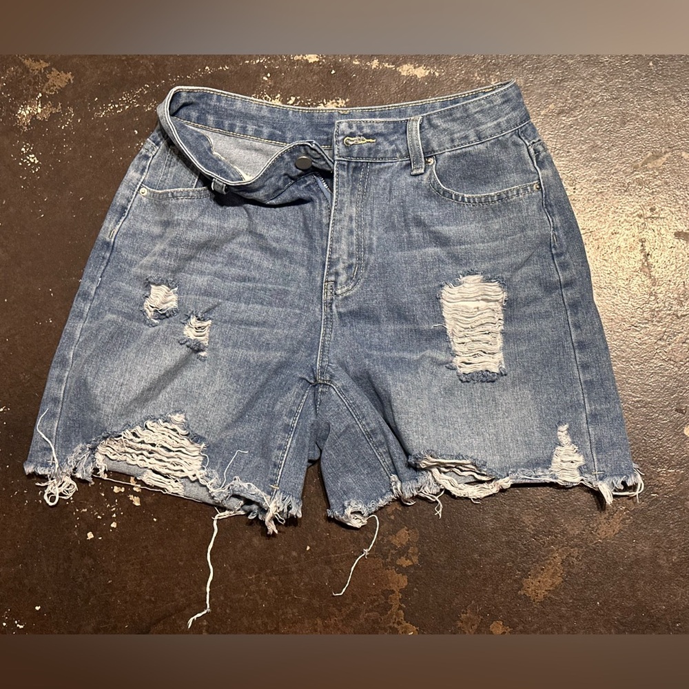 Distressed Blue Denim Women Shorts Size 30 slouch
